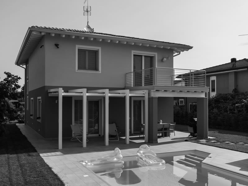 Progettazione residenziale esempio di villa con piscina